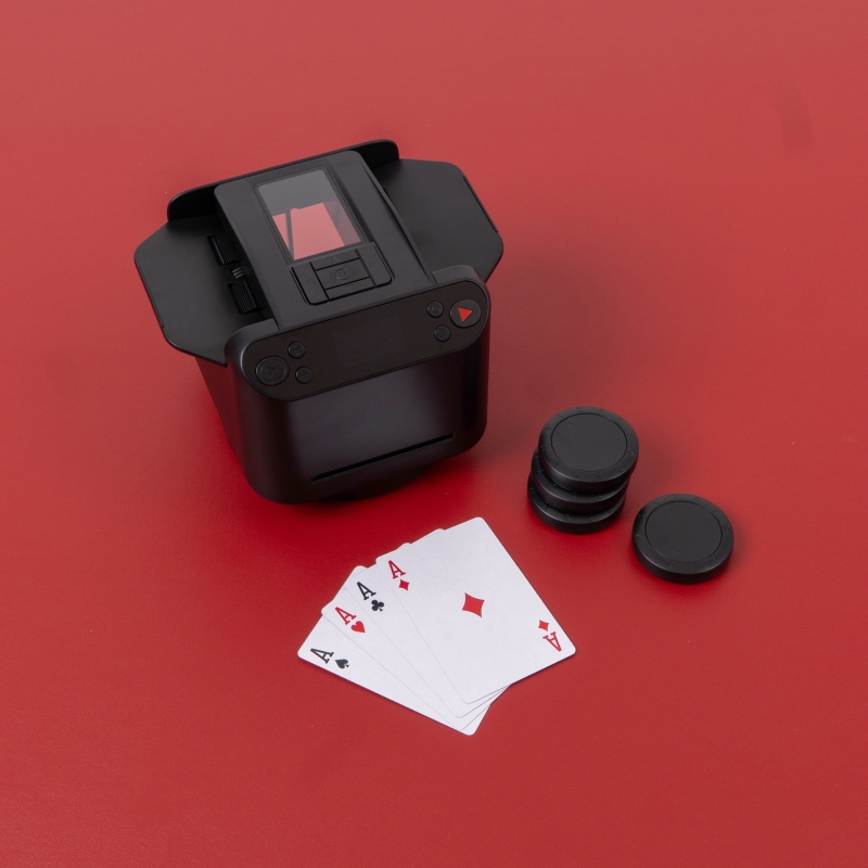 4/8 قطع أزرار مع جهاز تحكم عن  - مراجعة Themed Playing Card وسعره