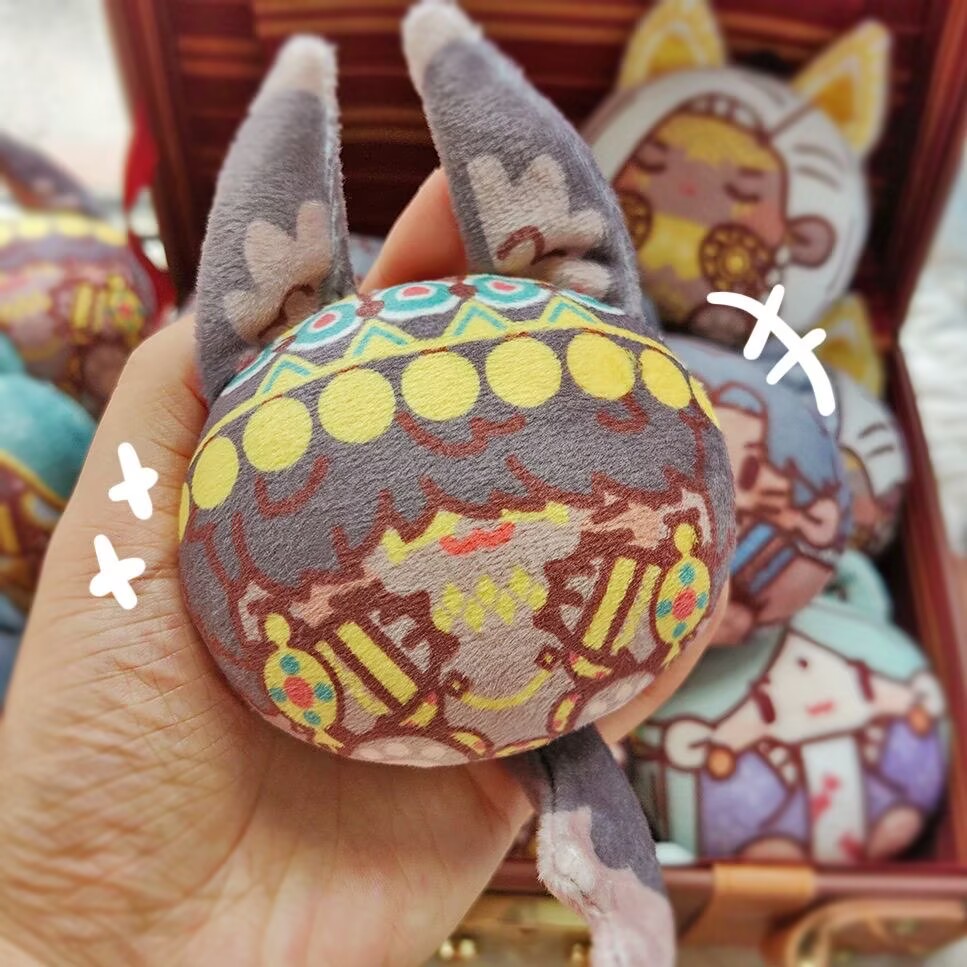 كرة قطيفة أصلية من سودان ألتون - مراجعة Top Anime Merchandise وسعره